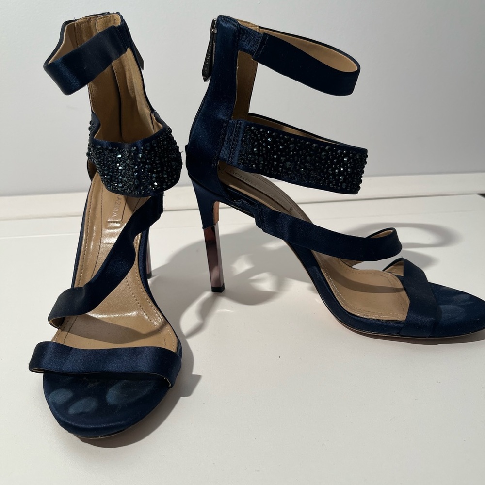 ROYAL BLUE Heels